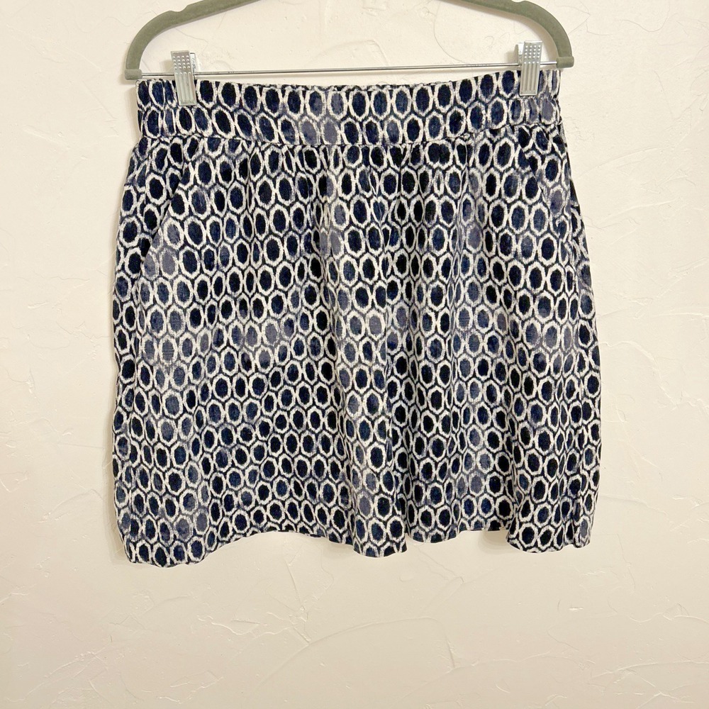 New LOFT Short Skirt Navy White Geometric Design Sz M A-Line Casual Comfort